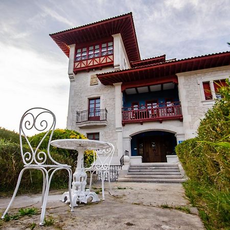 Hotel Palacete Real Villamayor  Exterior photo